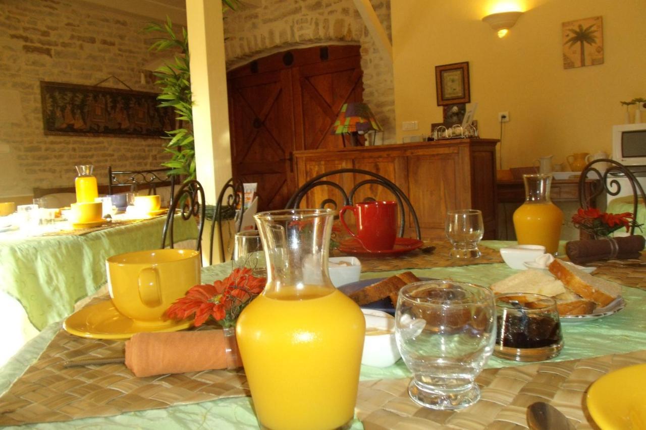 Le Clos Des Palmiers Saint-Ouen-d'Aunis Buitenkant foto
